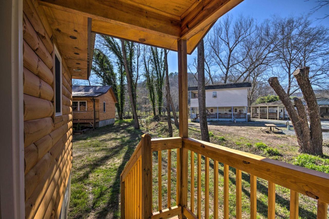 Hébergement de vacances Newly Built Smoky Mountain Near Bryson City!